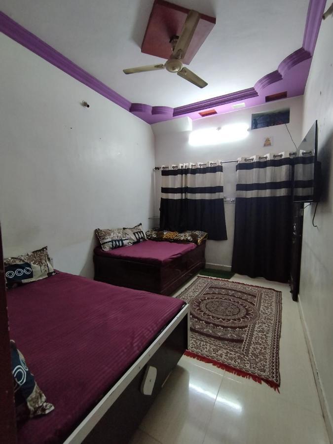 Kalpeshwar Homestay Ujjain Eksteriør billede